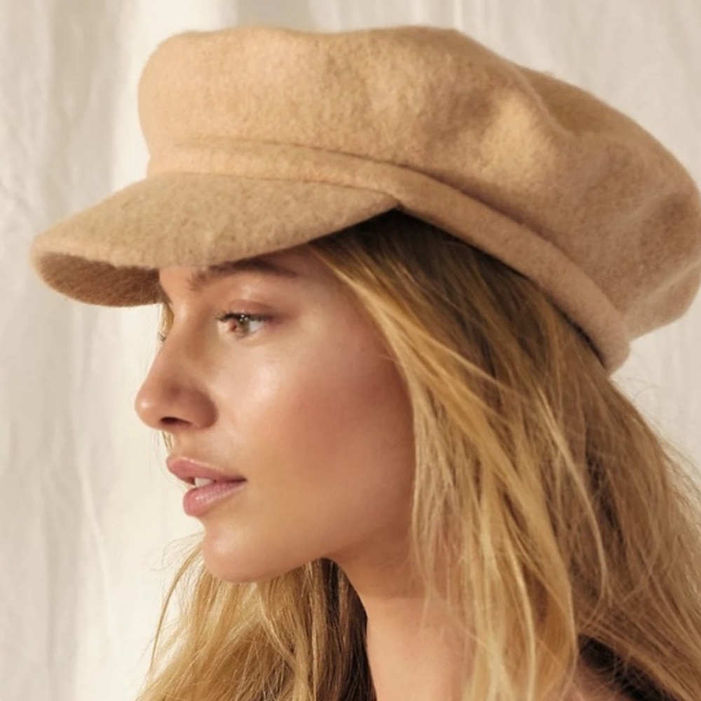 Elegant Tan Women's Hat